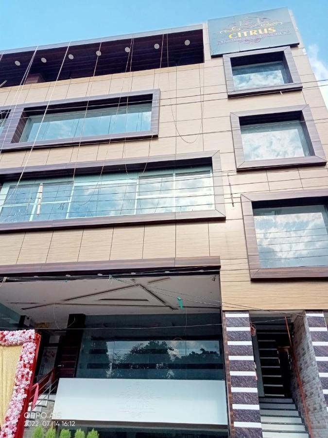 Hotel Citrus Lucknow Exterior photo